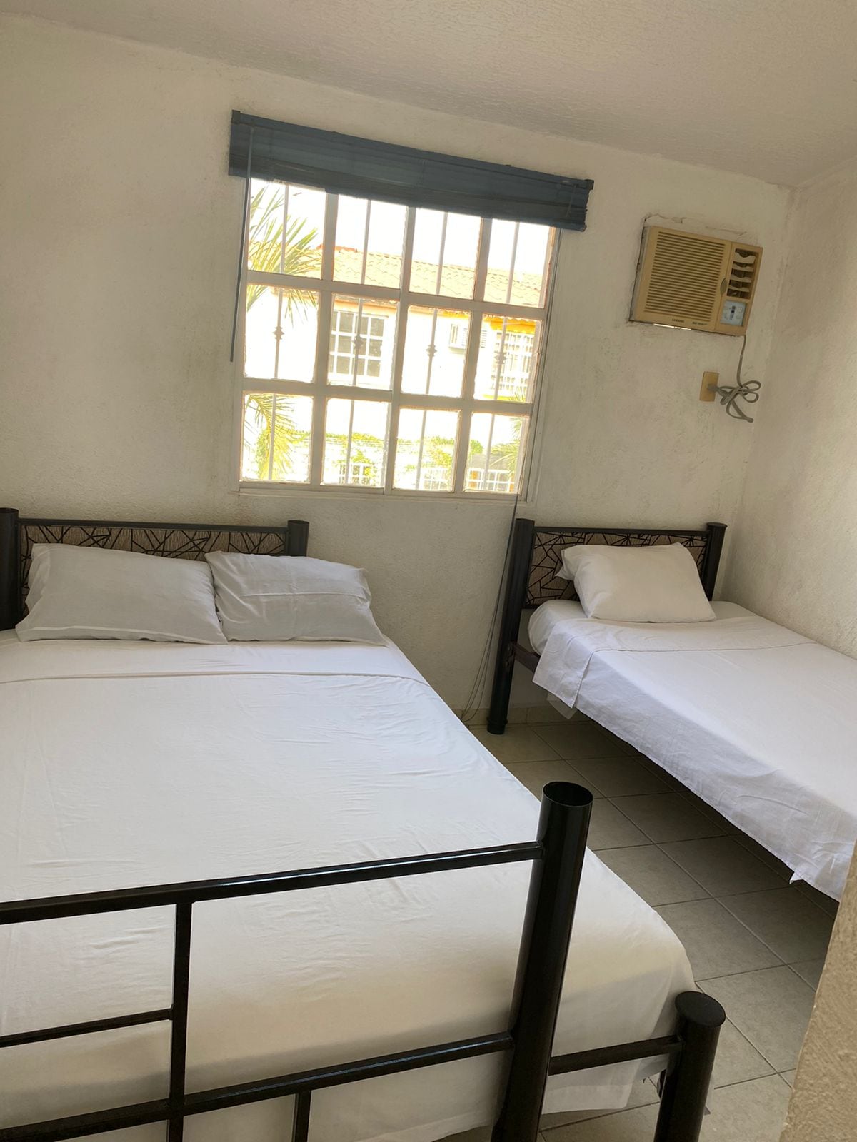 غرفة النوم 2