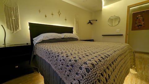 Emerald stay. Timeless. Relaxing