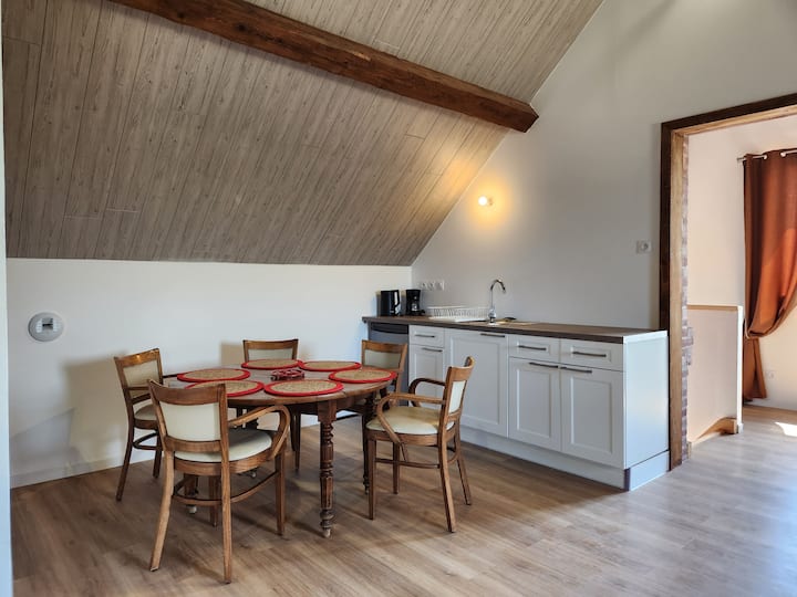 Სტუდიო სამზარეულო/საერთო საცხოვრებელი 