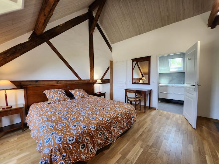 საძინებელი 4