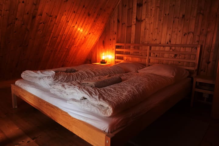 საძინებელი 4