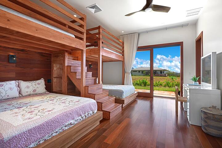Luxe Kauai Retreat | Pool • Spa • Ocean Views • AC gallery image 5
