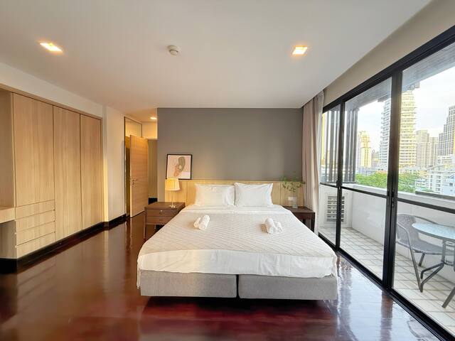 130m²Apt 2B(4beds)/BTS Phrom Phong /EmSphere/Pool gallery image 4