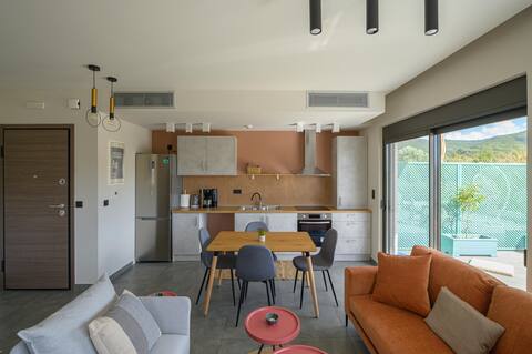 Antinea Olympian Villa West studio