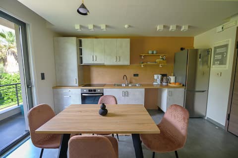 Antinea Olympian Villa North studio