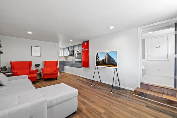 მისაღები ოთახი 2