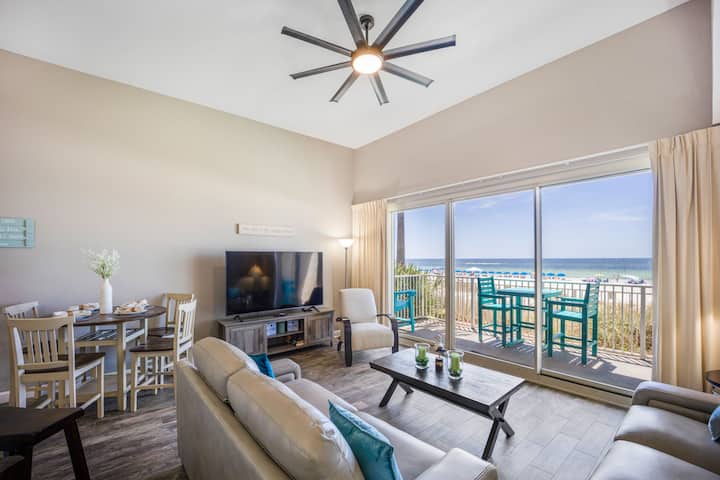 The brand new 2024 top grain leather gel sleeper sofa and love seat to relax, and the brand new 70-inch LG TV enjoy your entertainment with your direct beachfront view!!!