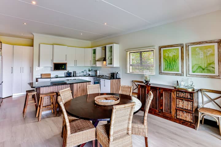 10 Uluwatu - Zimbali Estate - Houses for Rent in Dolphin Coast