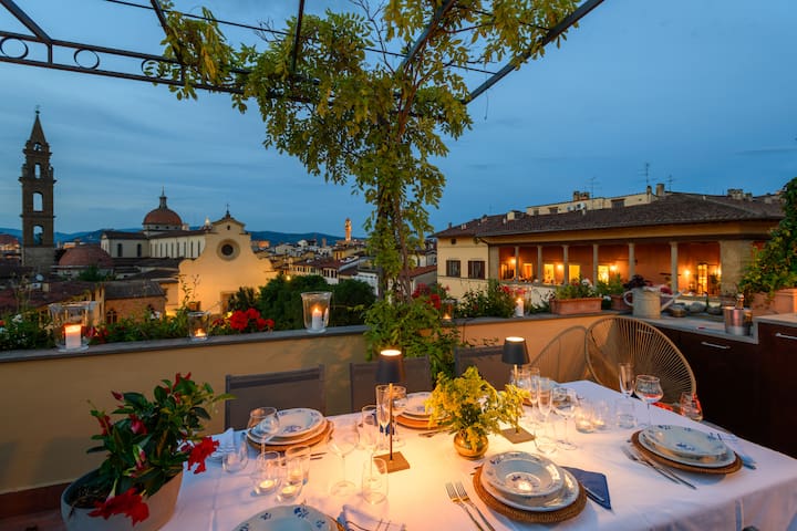 Dimora con terrazza sui tetti