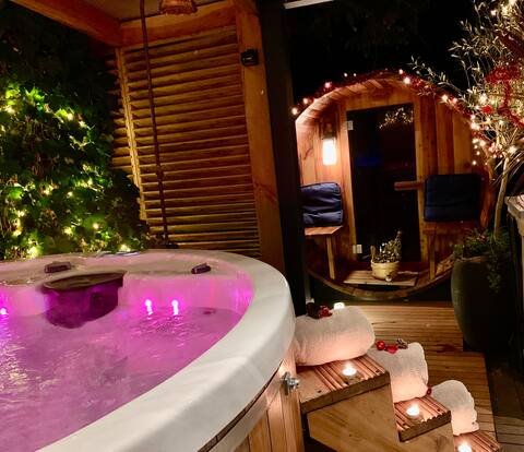 Romantic Apartment Private Hottub Sauna Gamesrm