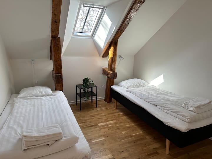 غرفة النوم 2