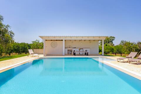 Country House La Rossi with pool Gallipoli