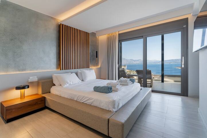 Sea Views to Mirabello Gulf at Villa Marianna gallery image 3