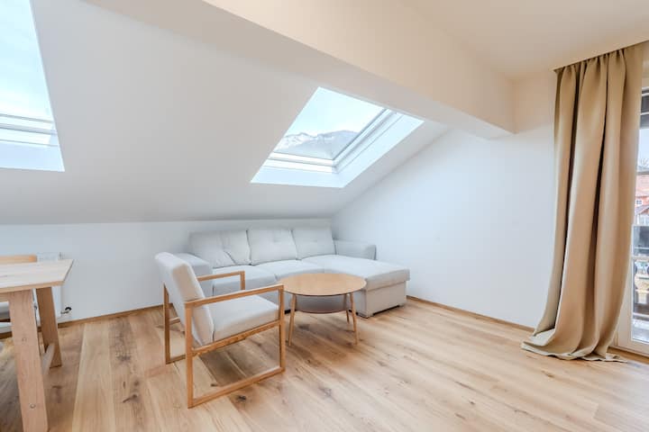 Self-check-in | Penthouse - Vmt Am Hallstättersee - Wolfgangsee Lake