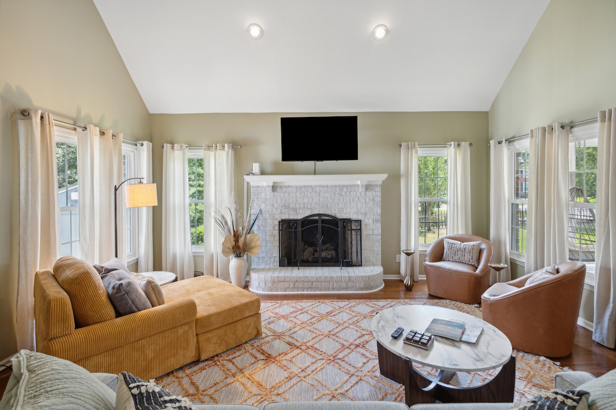 Top Airbnb: HanahanHavenGameRoomBikesFirePitDog&FamilyFriendly in Hanahan