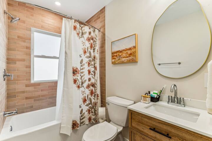 The Greenhouse gallery image 4