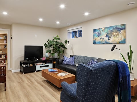 Top performing Airbnb: Destination Dovercourt in Western Mature Area