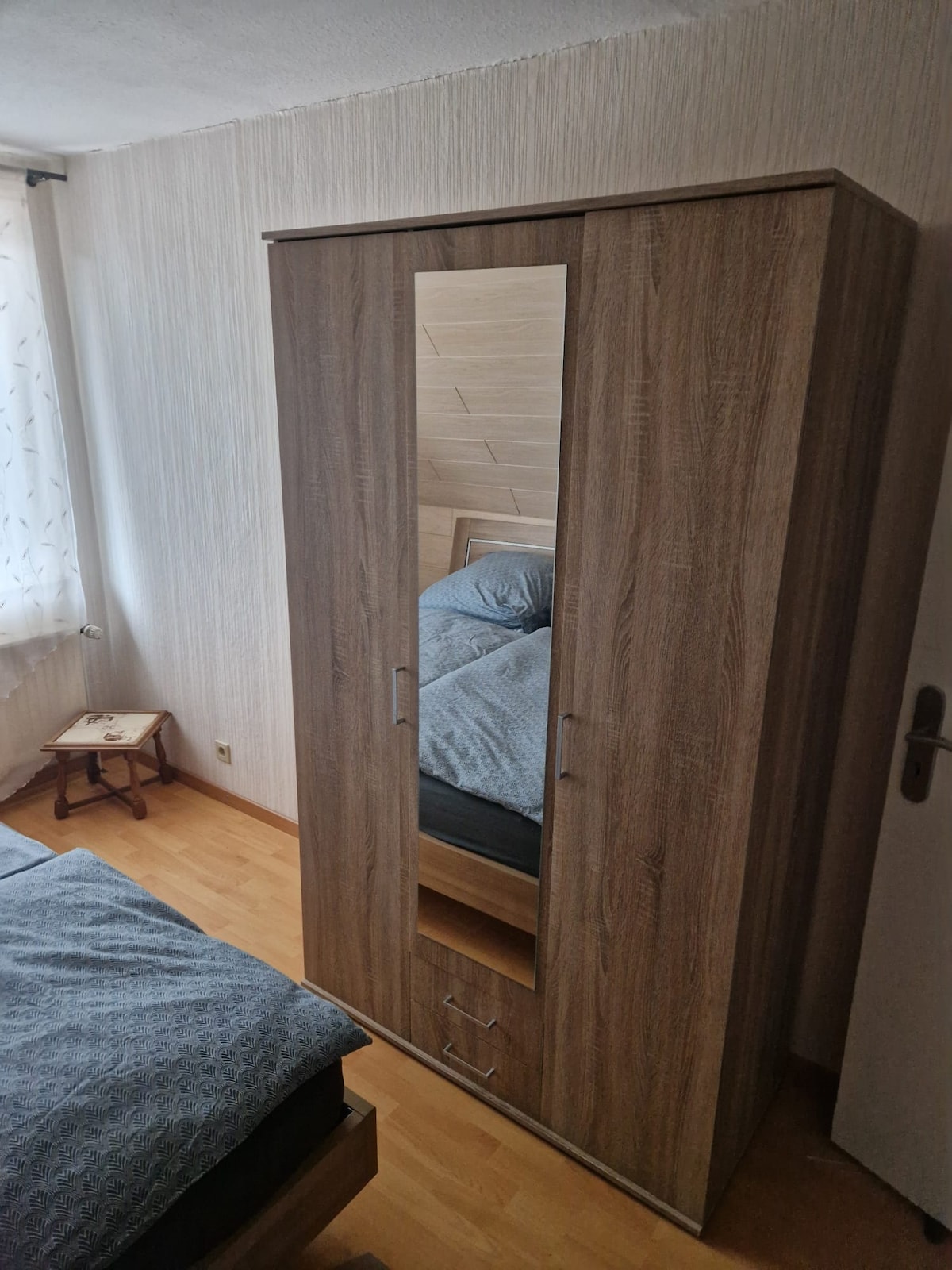 غرفة النوم 1