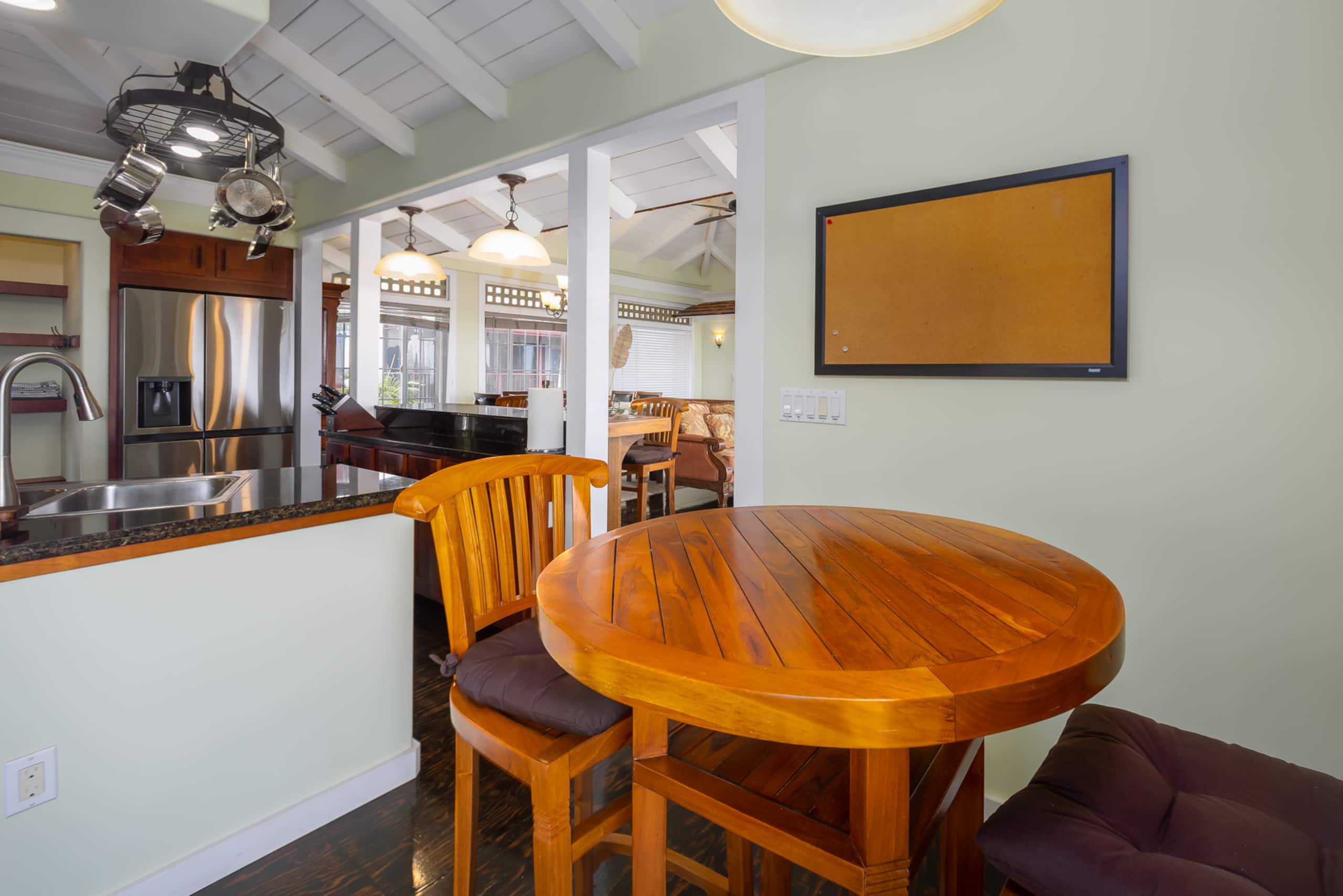 Kona Penthouse Retreat - Relaxed 2 BD w/Ocean View - Image 6