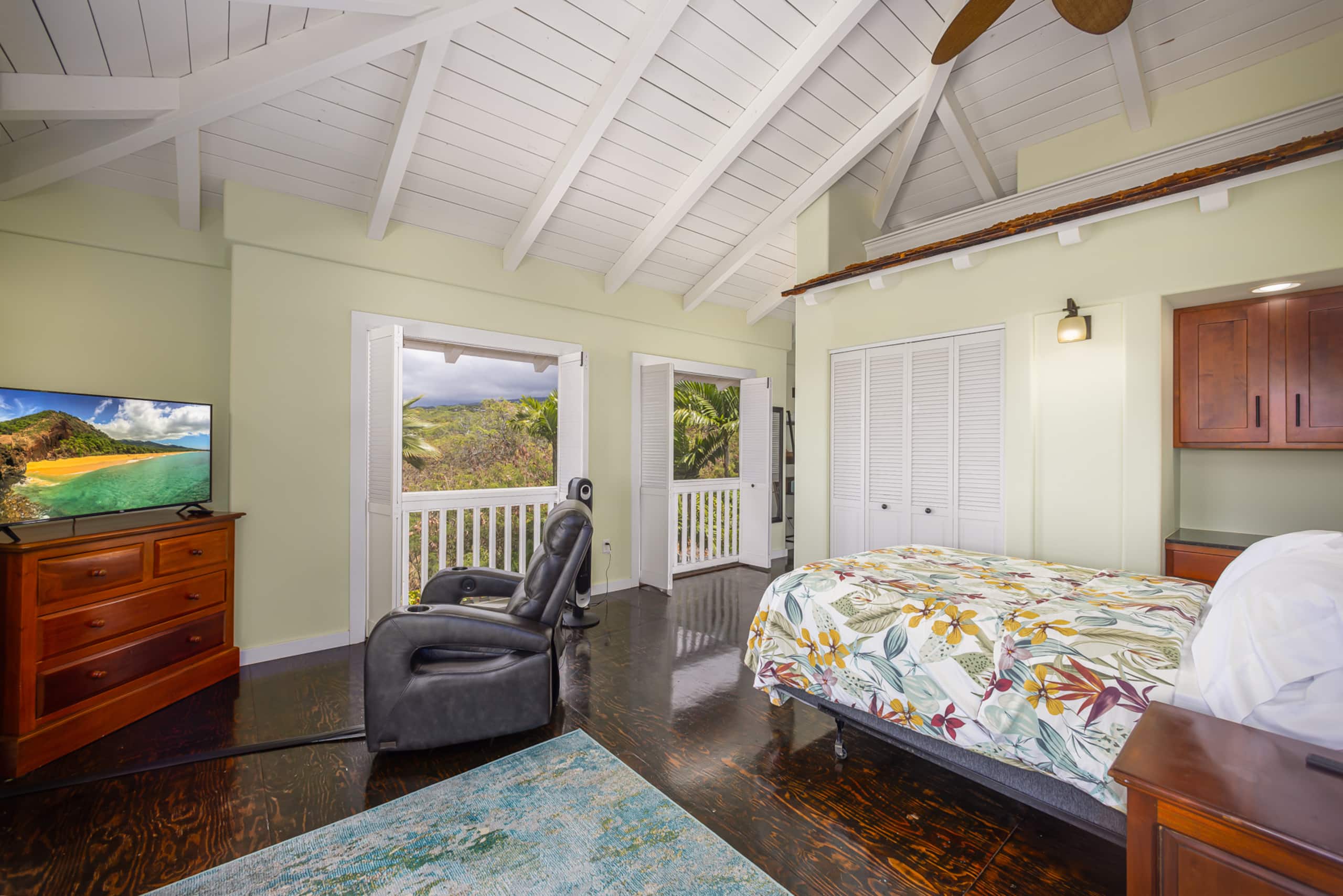 Kona Penthouse Retreat - Relaxed 2 BD w/Ocean View - Image 11
