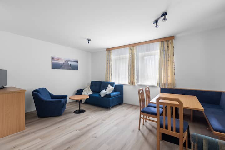 Gletscherblick 6 - Stall