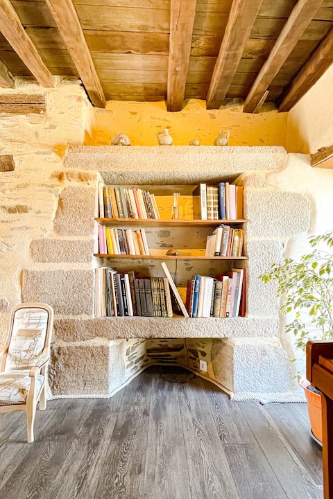 Successful Airbnb property: Cottage 4 stars, The Warm Longère in Ille Et Vilaine