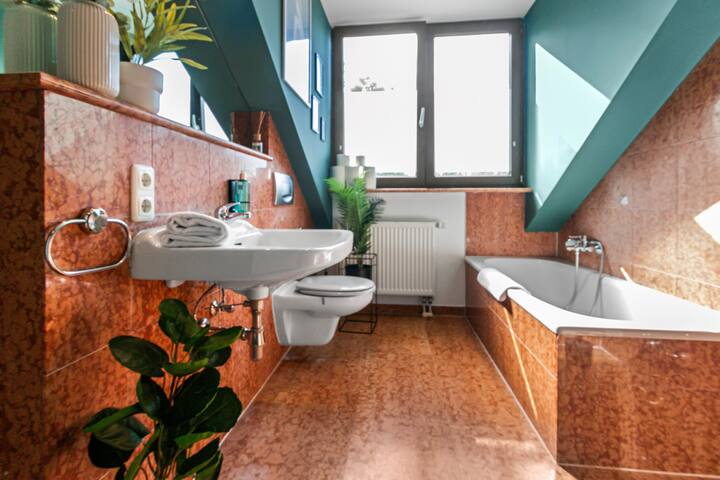 ※ Flatista Homes – Penthouse※ 8 Gäste※ Rooftop Gym gallery image 4