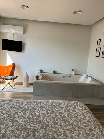 Giulietta al lago managed Airbnb listing 1