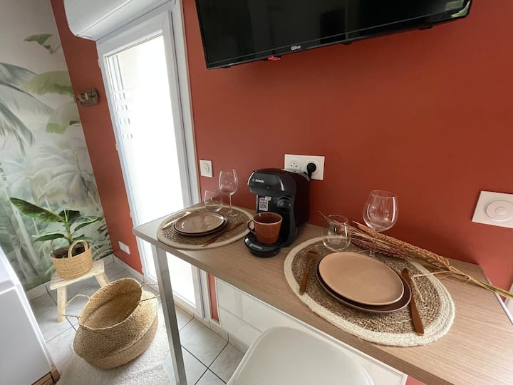 Studio Avec Jacuzzi
Entre Paris Et Disneyland - Gagny