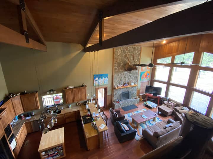 Valdez Acres - Home Away From Home - Cabin Rental - Greer, AZ