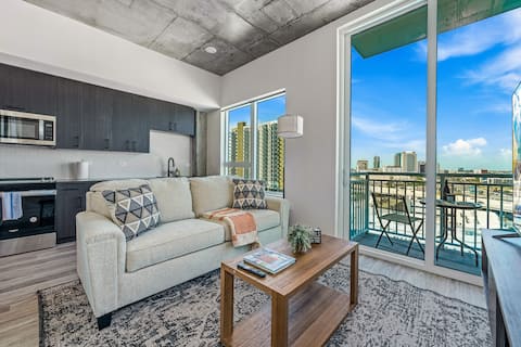 Successful Airbnb property: Channelside High Rise | Perfect for Remote Work! in Channel District