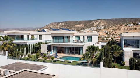 Luxury Villa Ocean Views & Heated Pool Taghazout