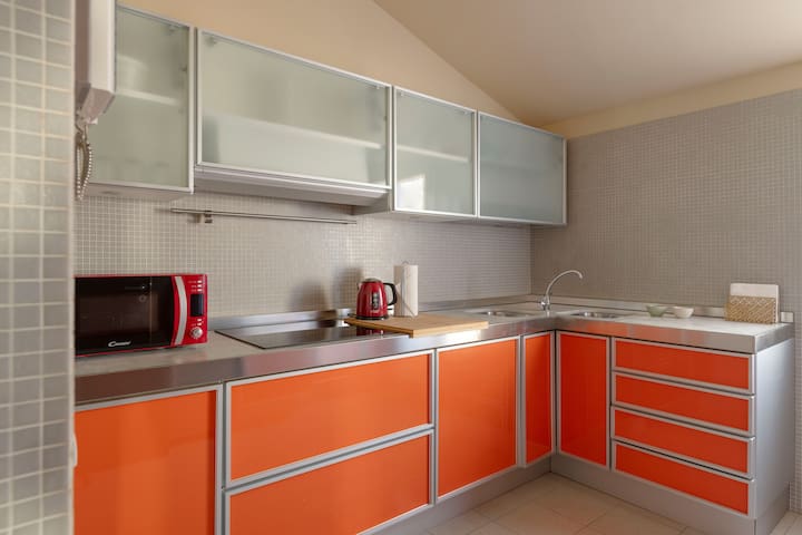 4 Bedroom Apartment with Terrace – Duomo view gallery image 5