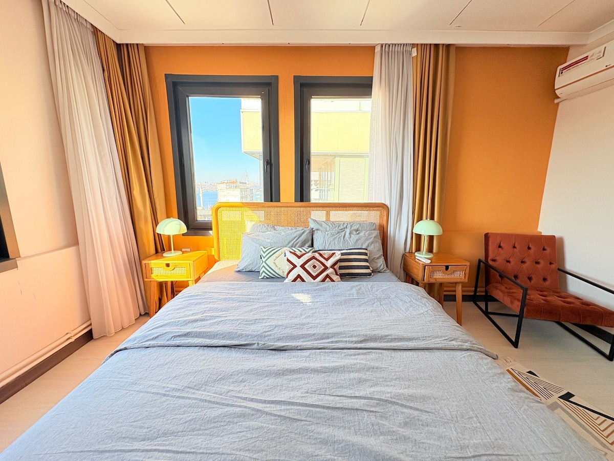 ליהנות משקיעות בלתי נשכחות מהנוחות של חדר השינה שלכם