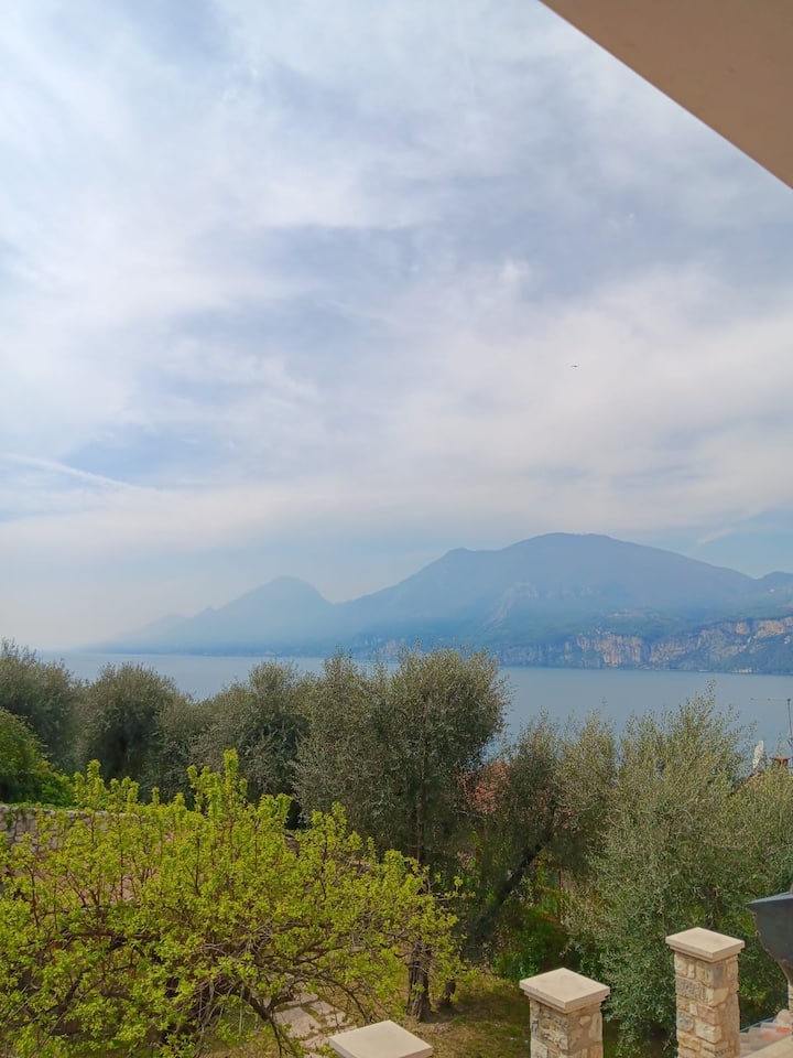 Monolocale Vista Lago N.12 - Monte Baldo