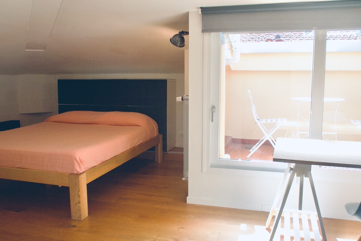 ห้องพักพร้อมระเบียง