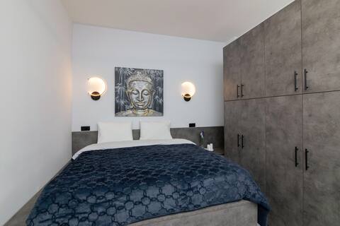 Modern & Comfy Apartment