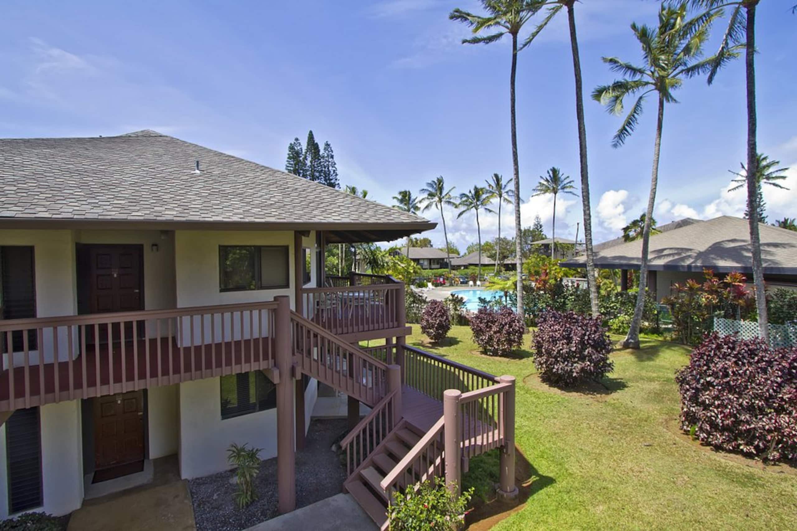 Ka Eo Kai  Resort 2 BR w/ POOL & HOT TUB - Photo 3