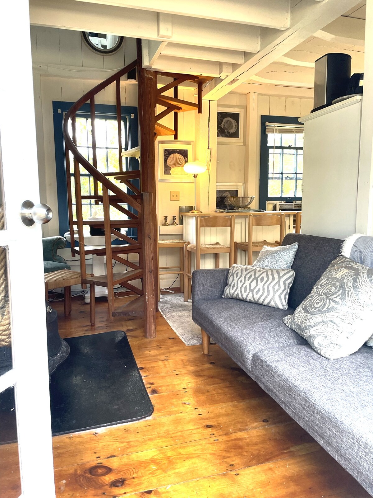 Vstup do morského skla z terasy.