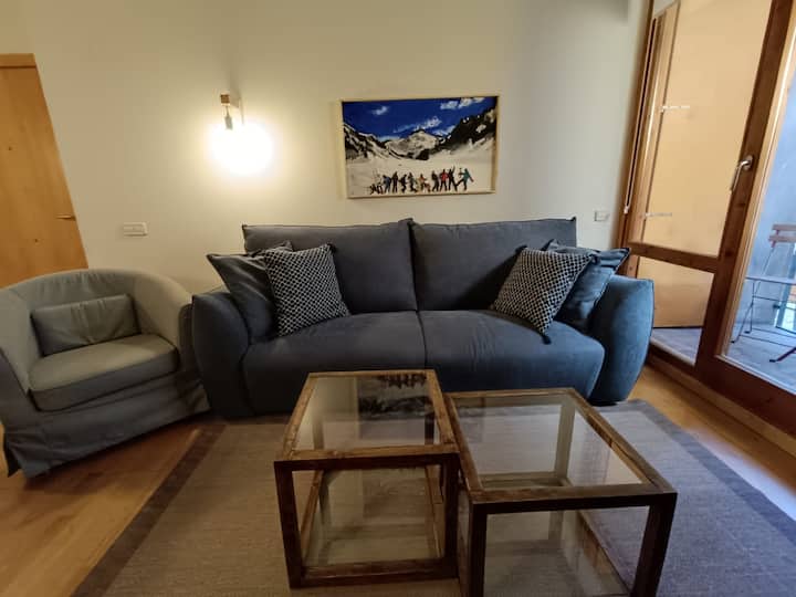 Inmocyma Tu Refugio En Benasque - Benasque