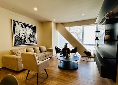 Popular Airbnb listing: Beautiful apartment with a patio and pool in Benito Juárez