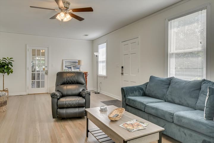 Victoria's Woodbine Cottage - North Augusta, SC