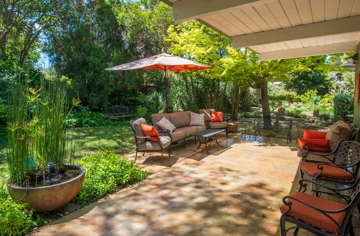 Spacious Home with Patio, Yard, Home Gym