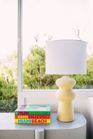 Melba Views – beachfront luxury for family groups! gallery image 4