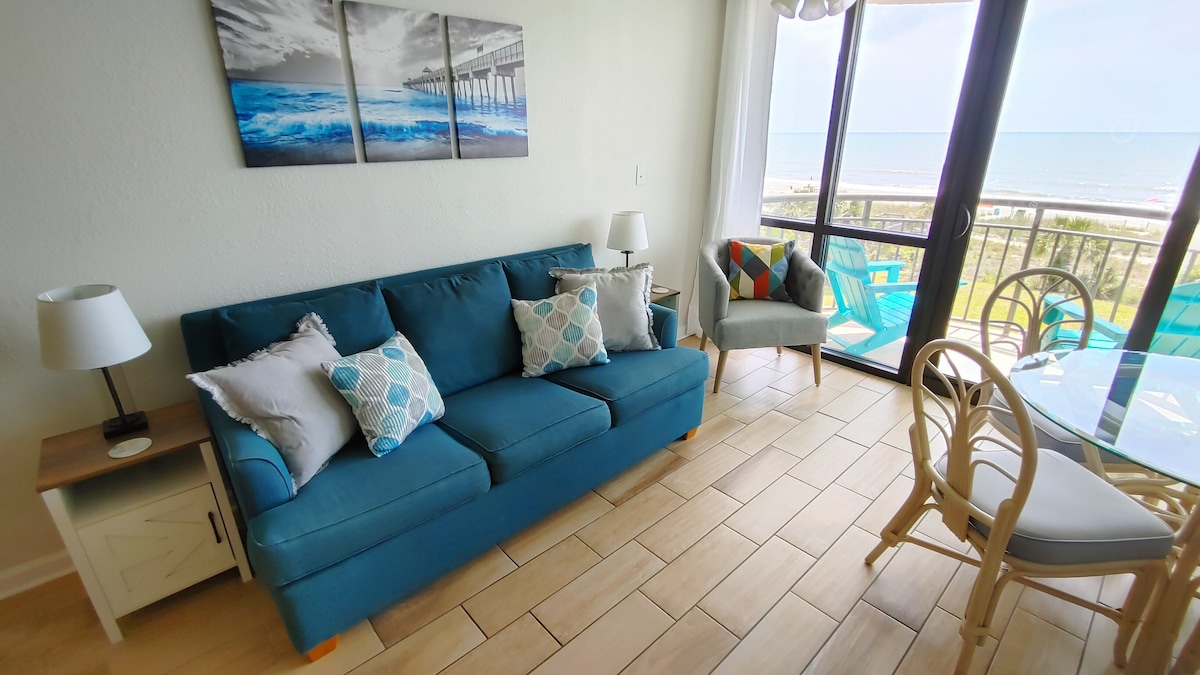 Top performing Airbnb: Oceanfront Condo, KING Bed, Heated Pools Hot Tubs in Myrtle Beach
