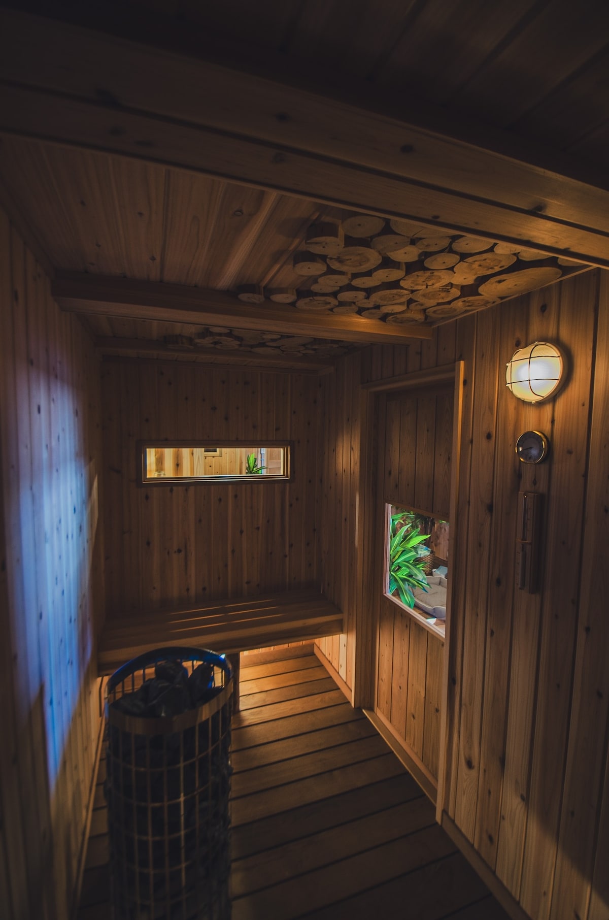 蔵サウナ（ロウリュウ付き）
