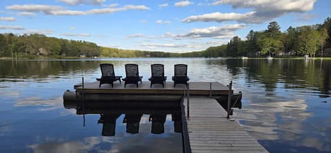 Lake Access Cabin w/ Kayaks | Pets | Fire pit