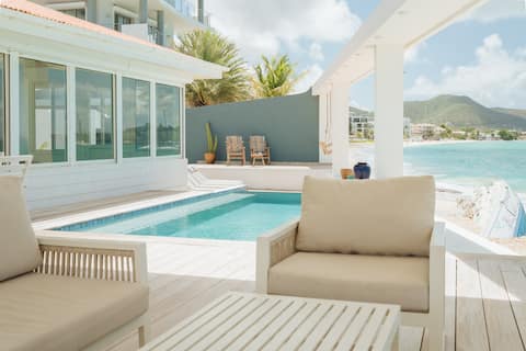 Beachfront 5BR Villa Impala w/ pool, Saint Maarten