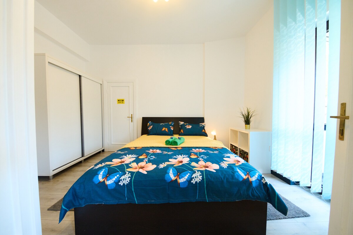 غرفة النوم 1