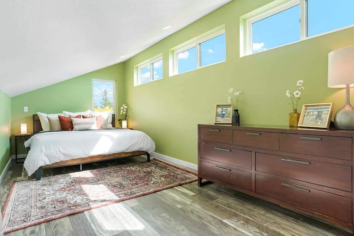 מיטת קינג סייז.